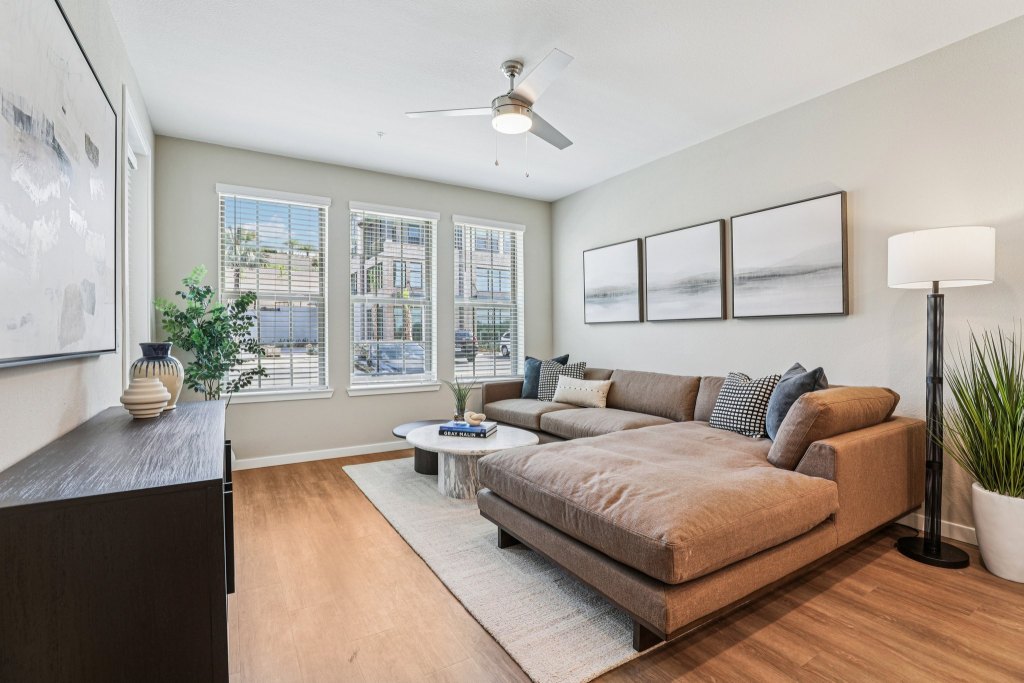 11-web-or-mls-hooks-st-5110-s1907-011