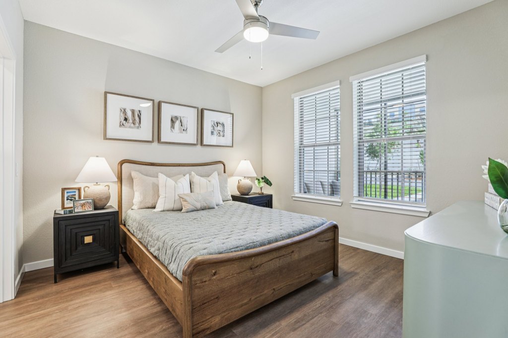 24-web-or-mls-hooks-st-5110-s1907-024